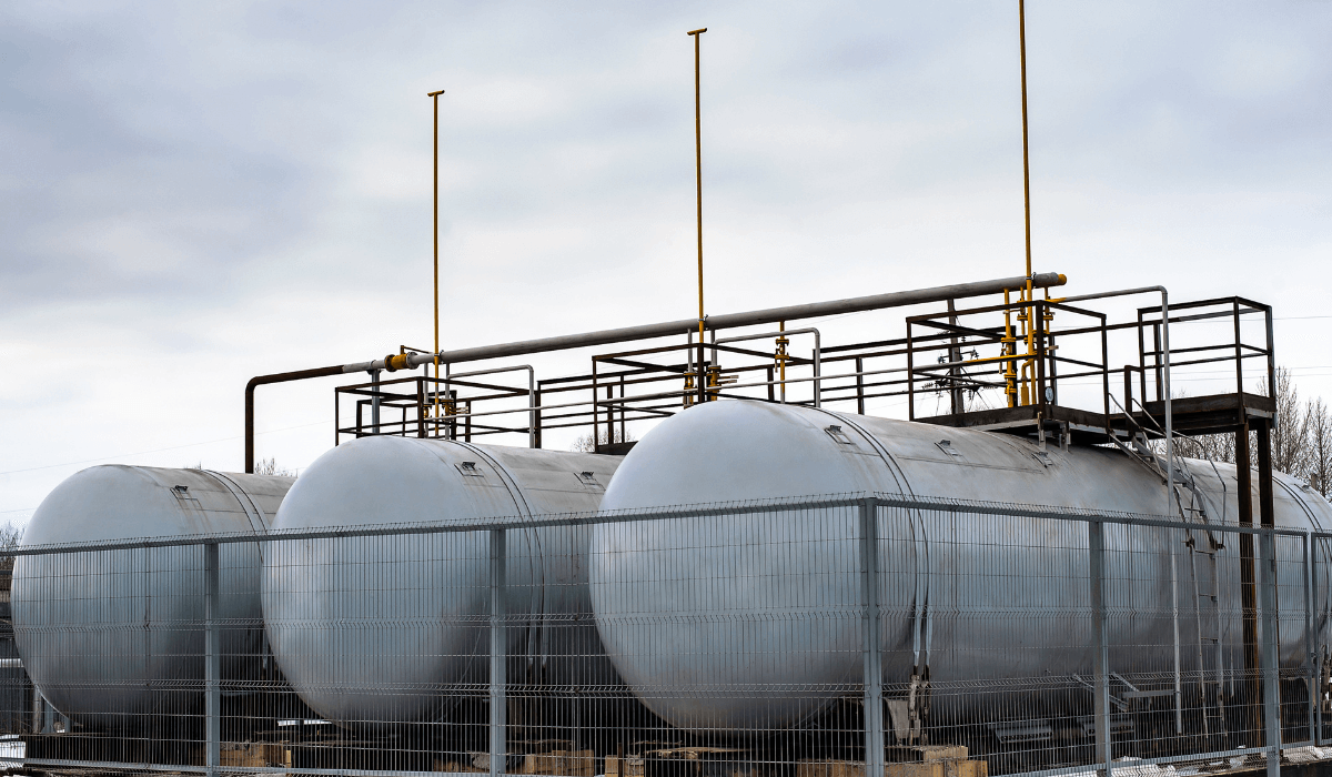 Tanques cilíndricos horizontais de armazenamento